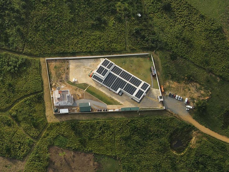 Solarbetriebene Schokoladenfabrik in Ghana